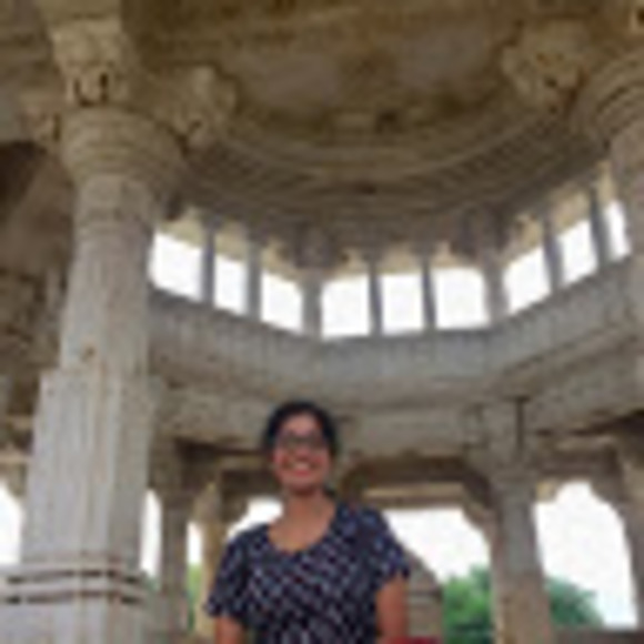 Meet your Posher, Reshma - Picture 1 of 1